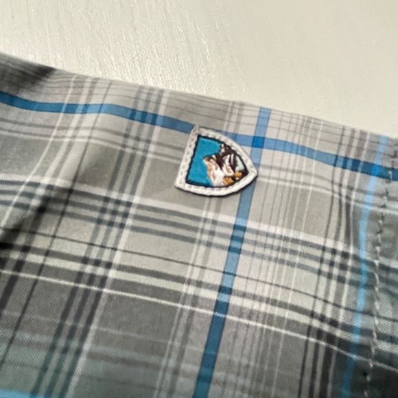 Kuhl Shirt Mens Small Eluxur Plaid Short Sleeve Button Hiking Outdoor Gorpcore - Picture 6 of 11